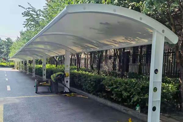 哈爾濱膜結(jié)構(gòu)建造：路旁新風(fēng)景，市民遮陽(yáng)好去處